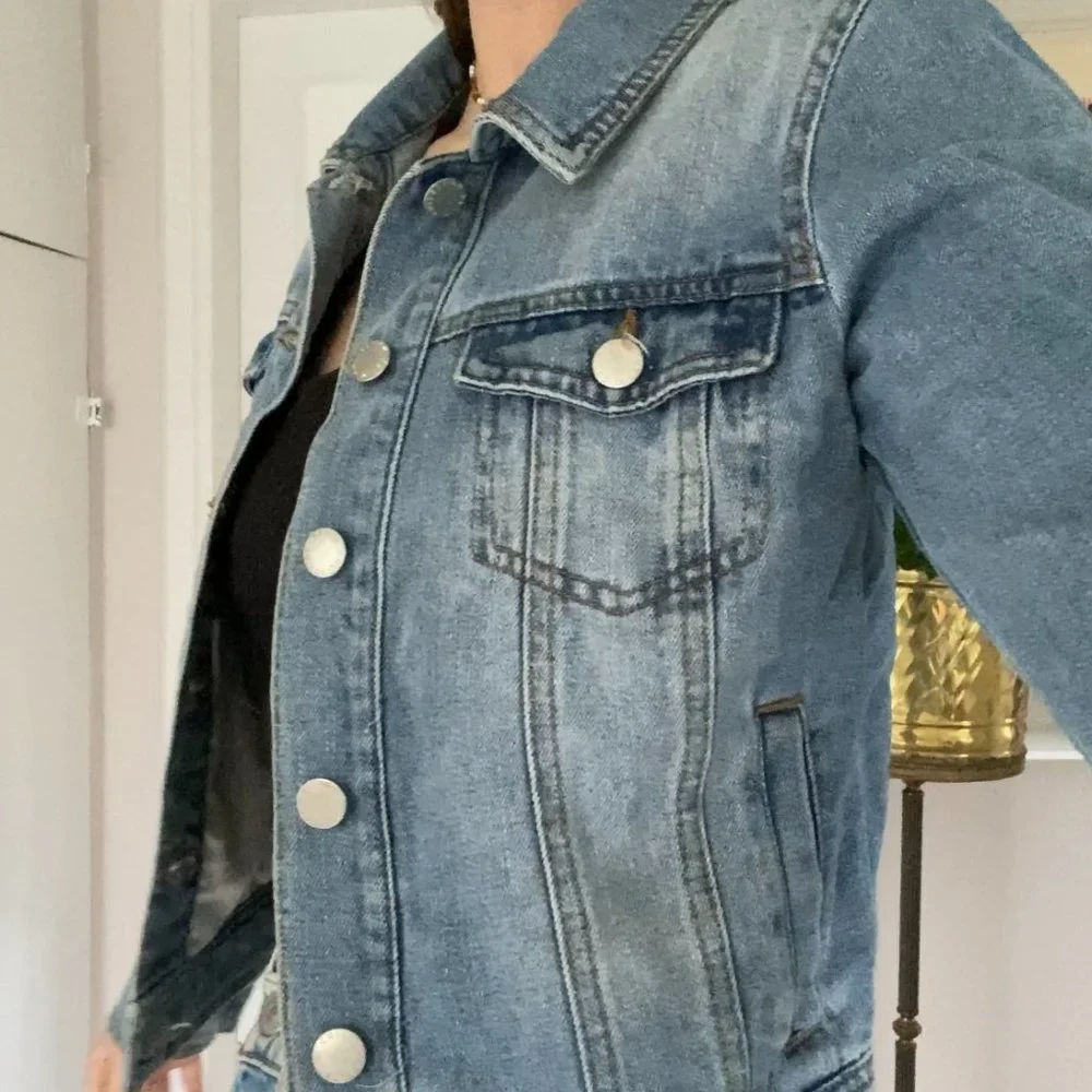 Jean Jacket - Picture 6 of 7